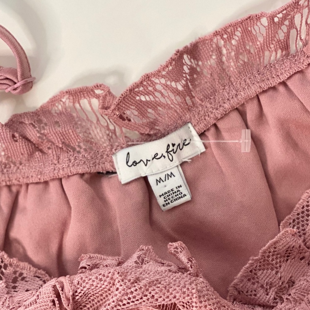 SOLD Revolve Mauve Bardot Lace Dress - Picture 7 of 8